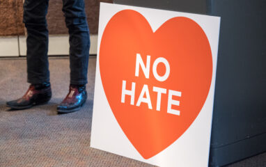 No Hate-Aufruf in Anti-Hatespeech-Kampagne