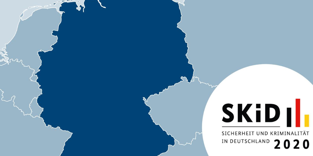 Das Bild zeigt eine Deutschlandkarte sowie das Logo der Studie mit dem Titel "SKiD. Sicherheit und Kriminalität in Deutschland 2020".