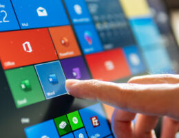Touchscreen und Co.: Digitale Kompetenzen in der Arbeitswelt immer wichtiger
