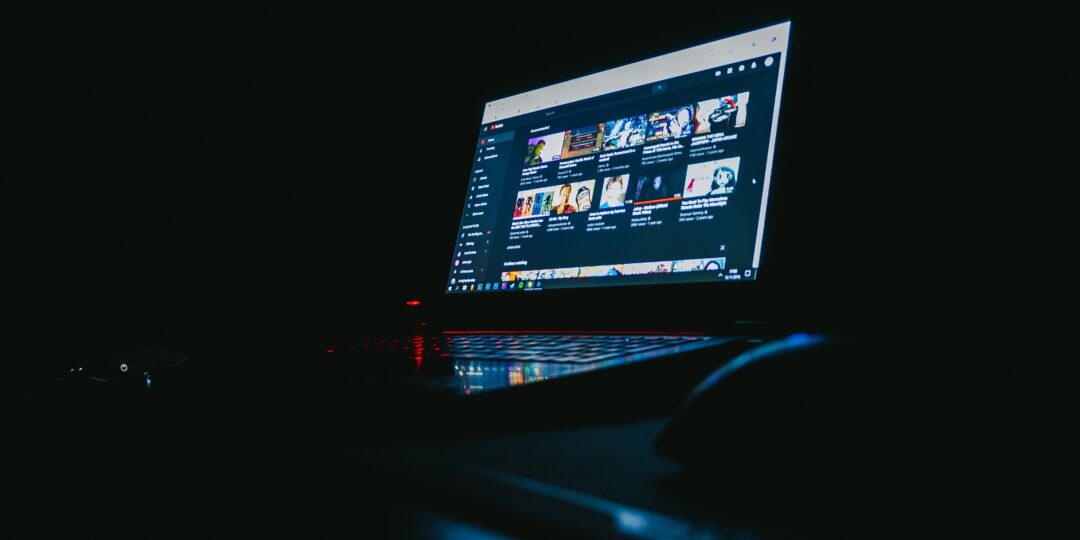 leon-bublitz-uDTzfsGJihw-unsplash (2)